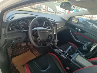Venucia D60 2019 купить из Китая, цена 1 280 000 ₽ — Suifenhe Auto