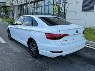 Volkswagen Sagitar 2020 купить из Китая, цена 1 533 000 ₽ — Suifenhe Auto