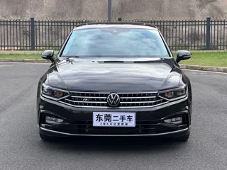 Volkswagen Magotan 2024 купить из Китая, цена 3 966 000 ₽ — Suifenhe Auto