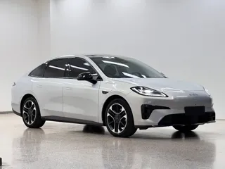 Aion RT 2025 купить из Китая, цена 3 408 000 ₽ — Suifenhe Auto