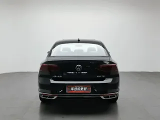Volkswagen Magotan 2025 купить из Китая, цена 3 849 000 ₽ — Suifenhe Auto