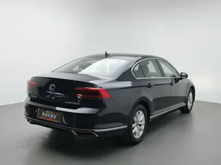 Volkswagen Magotan 2021 купить из Китая, цена 1 598 000 ₽ — Suifenhe Auto