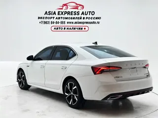 Skoda Octavia 2023 купить из Китая, цена 2 238 000 ₽ — Suifenhe Auto