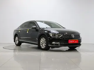 Volkswagen Magotan 2018 купить из Китая, цена 1 585 000 ₽ — Suifenhe Auto