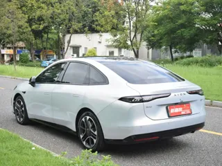 Aion RT 2025 купить из Китая, цена 3 131 000 ₽ — Suifenhe Auto