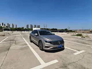 Volkswagen Sagitar 2020 купить из Китая, цена 1 302 000 ₽ — Suifenhe Auto