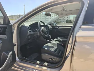 Volkswagen Sagitar 2020 купить из Китая, цена 1 302 000 ₽ — Suifenhe Auto