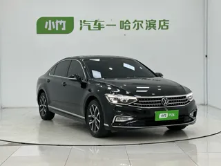 Volkswagen Magotan 2023 купить из Китая, цена 2 105 000 ₽ — Suifenhe Auto