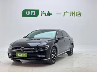 Volkswagen Magotan 2023 купить из Китая, цена 1 949 000 ₽ — Suifenhe Auto