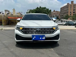 Volkswagen Sagitar 2023 купить из Китая, цена 1 492 000 ₽ — Suifenhe Auto