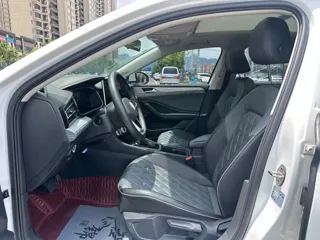 Volkswagen Sagitar 2023 купить из Китая, цена 1 492 000 ₽ — Suifenhe Auto