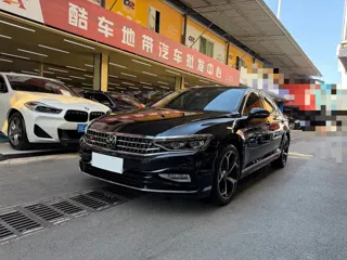 Volkswagen Magotan 2024 купить из Китая, цена 4 047 000 ₽ — Suifenhe Auto