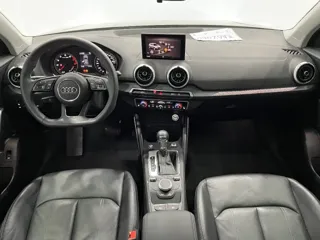 Audi Q2L 2022 купить из Китая, цена 1 988 000 ₽ — Suifenhe Auto