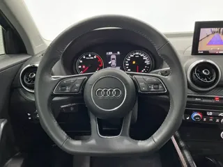 Audi Q2L 2022 купить из Китая, цена 1 988 000 ₽ — Suifenhe Auto