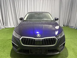 Skoda Octavia 2022 купить из Китая, цена 2 248 000 ₽ — Suifenhe Auto