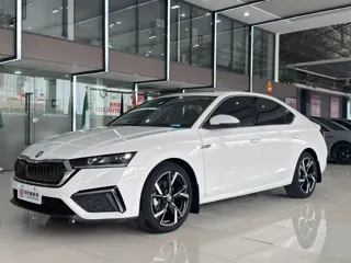 Skoda Octavia 2023