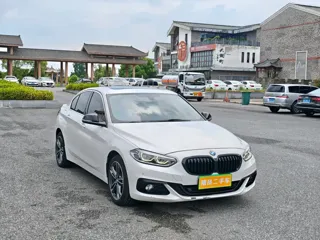 BMW 1 Series 2018 купить из Китая, цена 1 292 000 ₽ — Suifenhe Auto