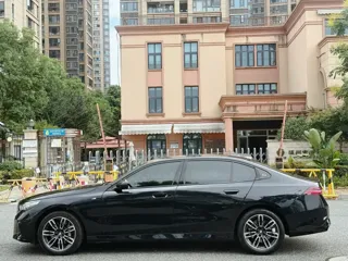 BMW 5 Series 2025 купить из Китая, цена 6 567 000 ₽ — Suifenhe Auto