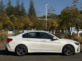BMW 1 Series 2021 купить из Китая, цена 1 646 000 ₽ — Suifenhe Auto