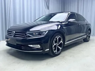 Volkswagen Magotan 2023 купить из Китая, цена 2 287 000 ₽ — Suifenhe Auto