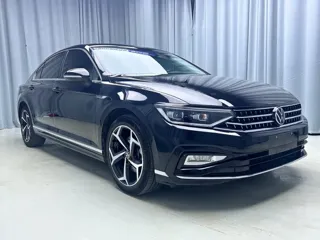Volkswagen Magotan 2023 купить из Китая, цена 2 287 000 ₽ — Suifenhe Auto