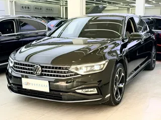 Volkswagen Magotan 2025 купить из Китая, цена 4 259 000 ₽ — Suifenhe Auto