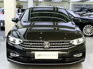 Volkswagen Magotan 2025 купить из Китая, цена 4 259 000 ₽ — Suifenhe Auto