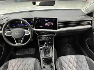 Volkswagen Sagitar 2023 купить из Китая, цена 1 697 000 ₽ — Suifenhe Auto