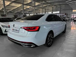 Volkswagen Sagitar 2022 купить из Китая, цена 1 782 000 ₽ — Suifenhe Auto