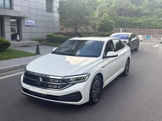 Volkswagen Sagitar 2024 купить из Китая, цена 1 738 000 ₽ — Suifenhe Auto
