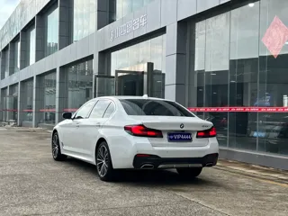 BMW 5 Series 2024 купить из Китая, цена 5 994 000 ₽ — Suifenhe Auto