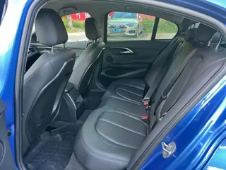 BMW 1 Series 2020 купить из Китая, цена 1 390 000 ₽ — Suifenhe Auto