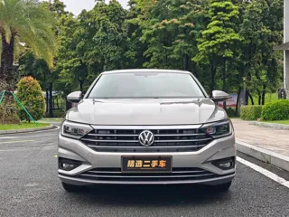 Volkswagen Sagitar 2019 купить из Китая, цена 1 455 000 ₽ — Suifenhe Auto