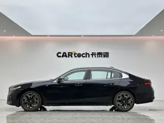 BMW 5 Series 2024 купить из Китая, цена 7 388 000 ₽ — Suifenhe Auto