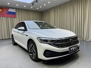 Volkswagen Sagitar 2022 купить из Китая, цена 1 858 000 ₽ — Suifenhe Auto