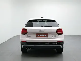 Audi Q2L 2020 купить из Китая, цена 1 663 000 ₽ — Suifenhe Auto