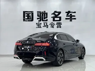 BMW 5 Series 2025 купить из Китая, цена 6 496 000 ₽ — Suifenhe Auto