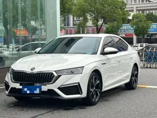 Skoda Octavia 2024