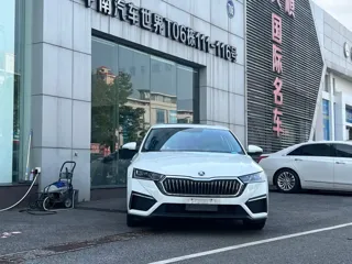 Skoda Octavia 2024 купить из Китая, цена 2 895 000 ₽ — Suifenhe Auto
