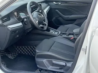 Skoda Octavia 2024 купить из Китая, цена 2 895 000 ₽ — Suifenhe Auto