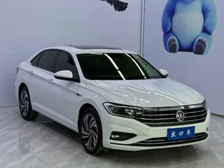 Volkswagen Sagitar 2022 купить из Китая, цена 1 845 000 ₽ — Suifenhe Auto