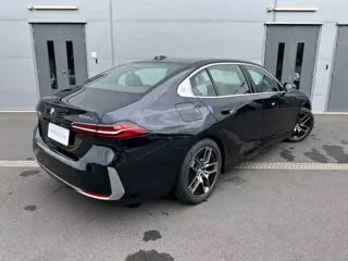 BMW 5 Series 2025 купить из Китая, цена 6 911 000 ₽ — Suifenhe Auto