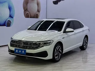 Volkswagen Sagitar 2022 купить из Китая, цена 1 805 000 ₽ — Suifenhe Auto