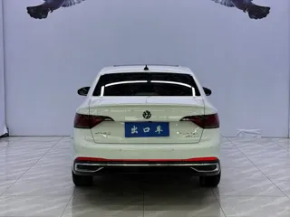 Volkswagen Sagitar 2022 купить из Китая, цена 1 805 000 ₽ — Suifenhe Auto