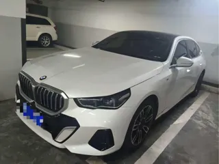 BMW 5 Series 2024 купить из Китая, цена 6 877 000 ₽ — Suifenhe Auto