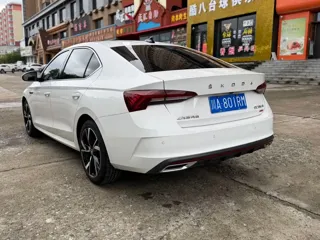 Skoda Octavia 2022 купить из Китая, цена 2 339 000 ₽ — Suifenhe Auto