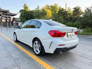 BMW 1 Series 2019 купить из Китая, цена 1 644 000 ₽ — Suifenhe Auto