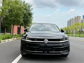 Volkswagen Magotan 2025 купить из Китая, цена 4 441 000 ₽ — Suifenhe Auto