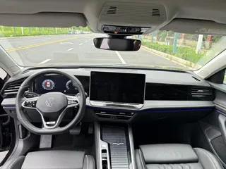 Volkswagen Magotan 2025 купить из Китая, цена 4 441 000 ₽ — Suifenhe Auto