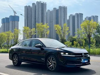 Volkswagen Magotan 2024 купить из Китая, цена 4 480 000 ₽ — Suifenhe Auto